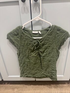 Moss Green Tie-Front Textured Kids Top by Wild Fable